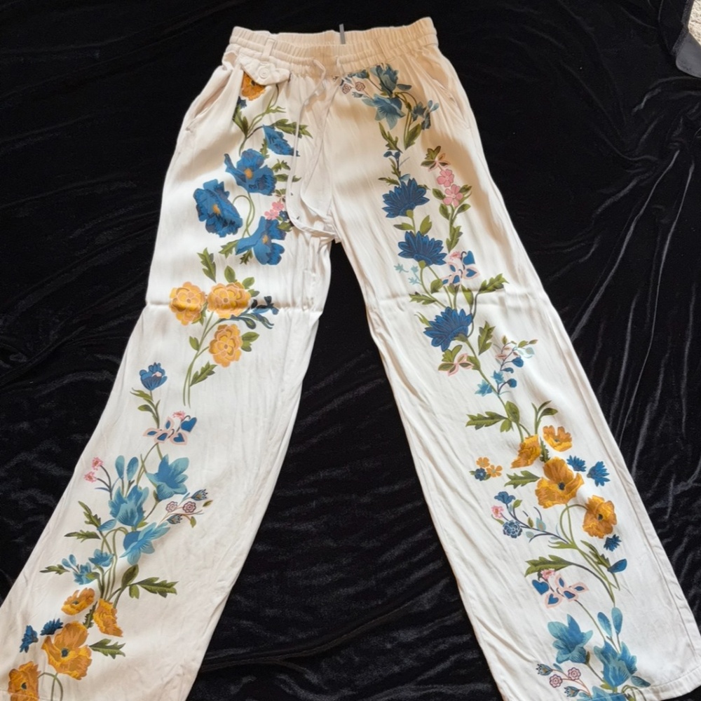 Anthropologie floral pants, XS